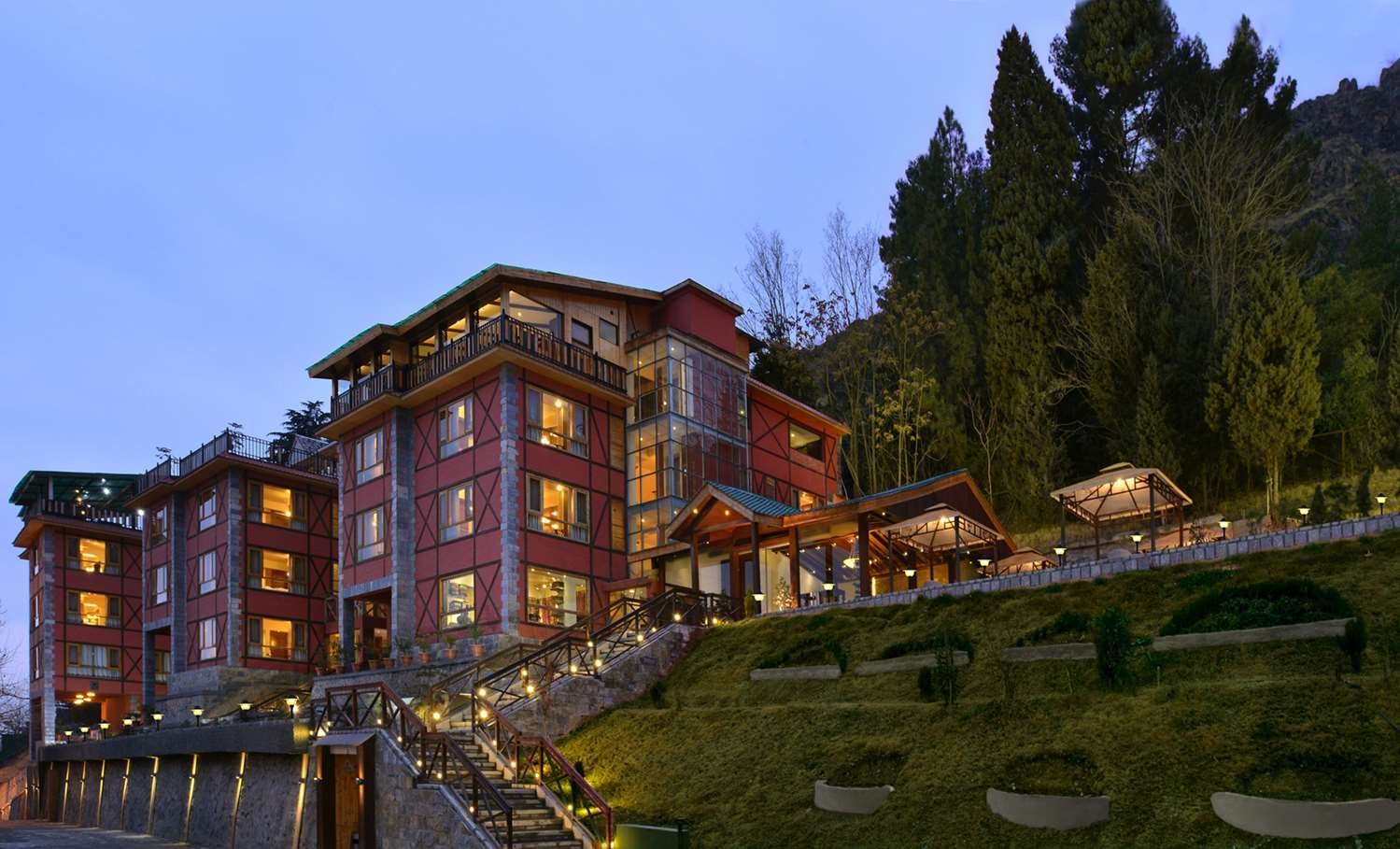 Best Hotels in Kashmir