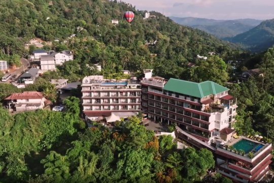 Hotels in Munnar