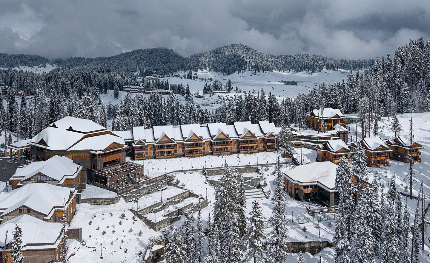 Best Hotels in Kashmir