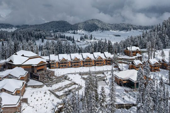 Hotels in Kashmir
