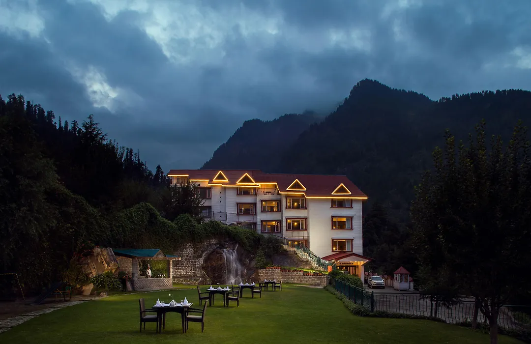 Hotels in Manali